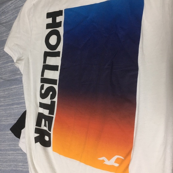 *HOLLISTER* T-Shirt - Picture 4 of 4